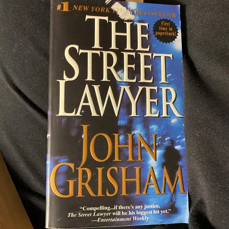 The Street Lawyer - John Grisham Free Delivery