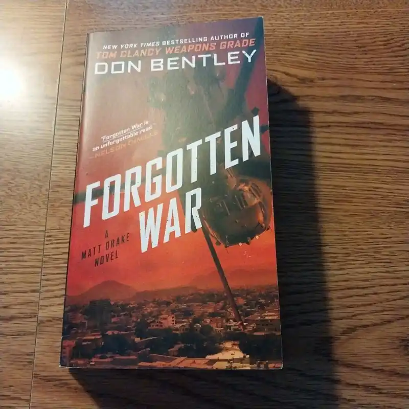 Fast Shipping Forgotten War - Don Bentley