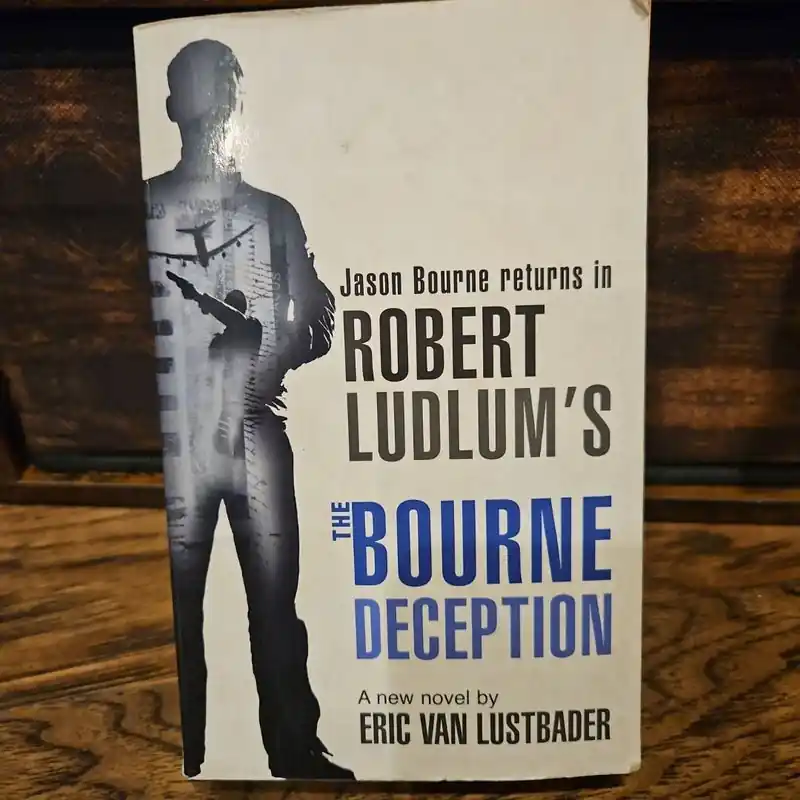 Genuine The Bourne Deception - Eric Van Lustbader