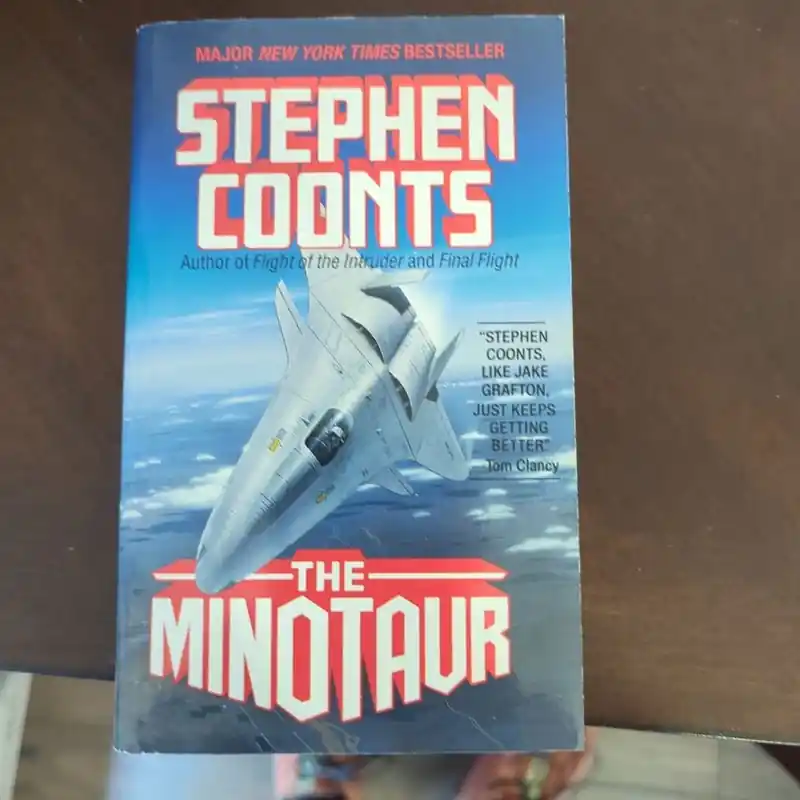 The Minotaur - Stephen Coonts Fresh Stock
