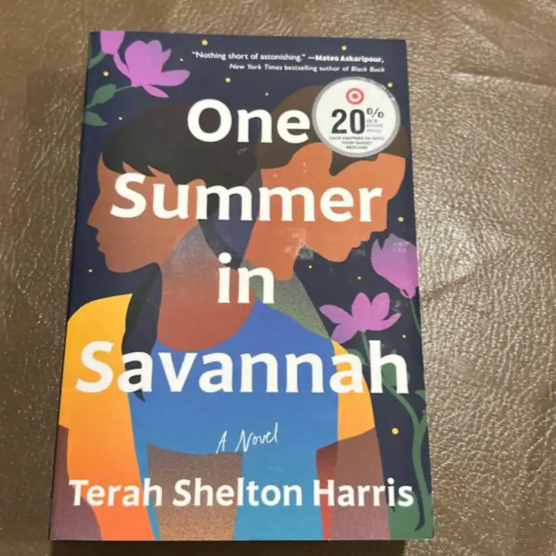 Hassle-Free Returns One Summer in Savannah - Terah Shelton Harris